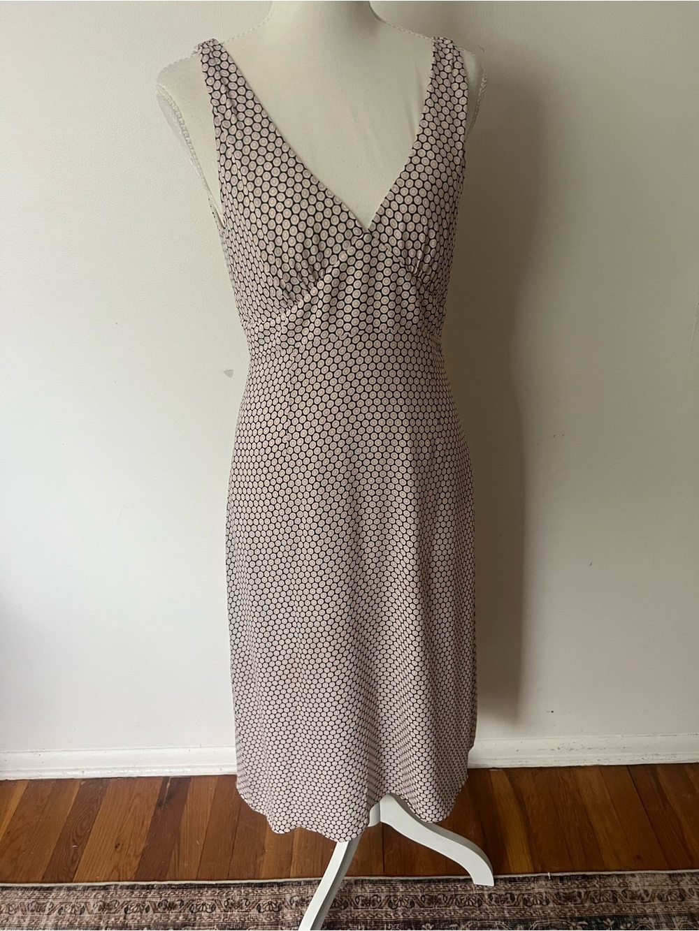 J. Crew Sleeveless Silk flowy V-Neck Midi Dress in Pink/Black Dot, Womens 10